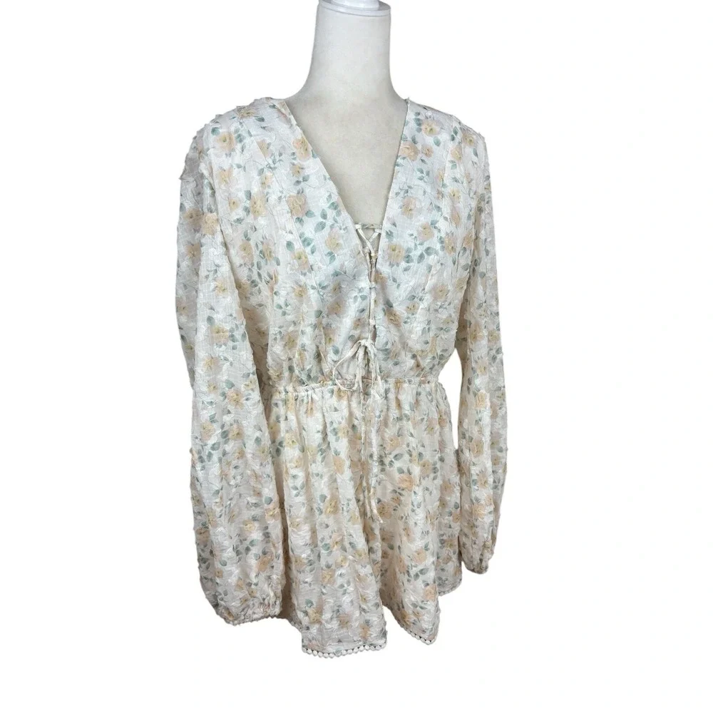 Lulus vacation lightweight feminine